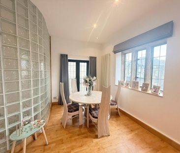 3 bedroom flat to rent - Photo 2