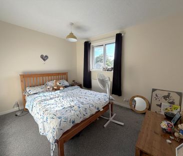 2 bedroom semi-detached house to rent - Photo 3