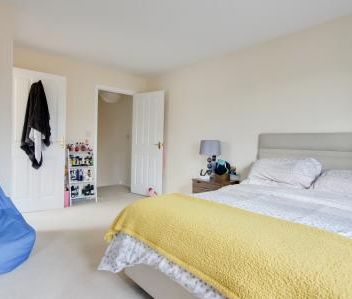 Goose Bay Drive, Kingsway, Gloucester, GL2 - Photo 4