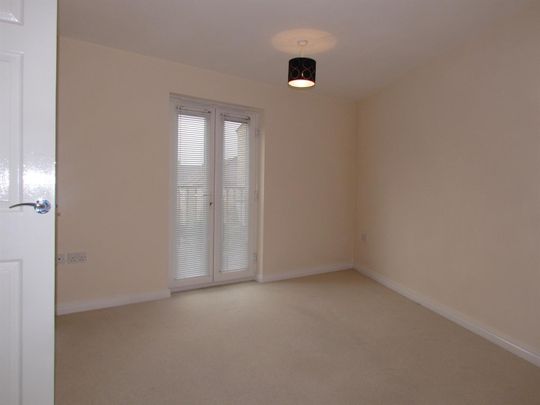 1 Bed House - Terraced - Photo 1