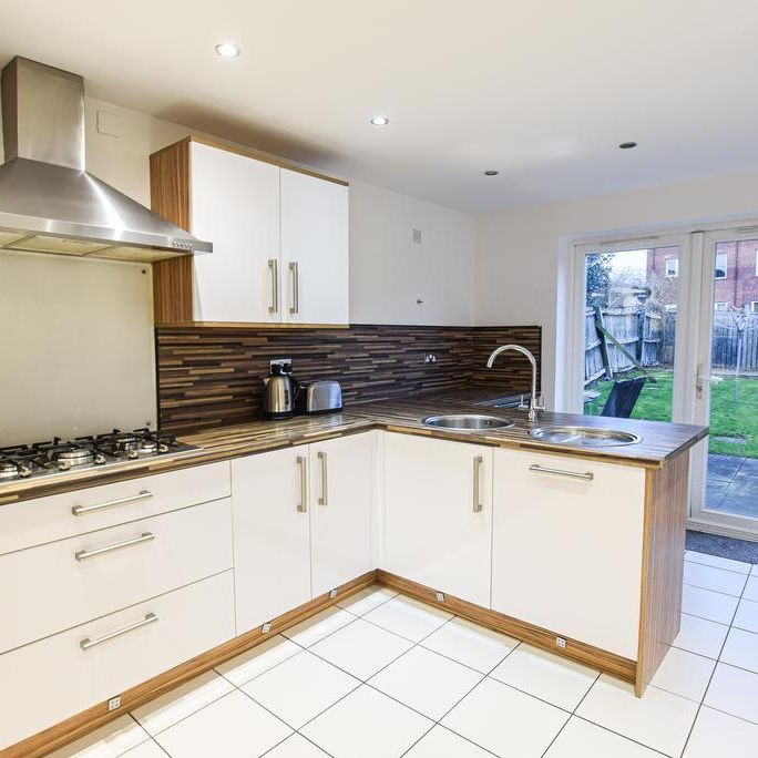 1 bedroom detached house to rent - Photo 1