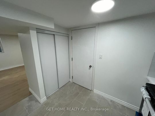 For Lease - 116 Southlawn Avenue Unit# #Bsmt, Oshawa, Ontario - Photo 1