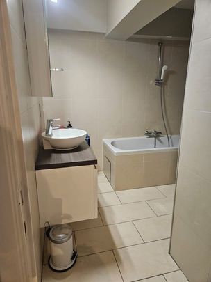 Appartement te huur - Photo 1