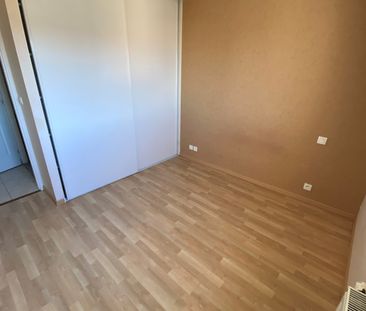 Location Appartement 2 pièces 46m² RODEZ 12000 - Photo 3