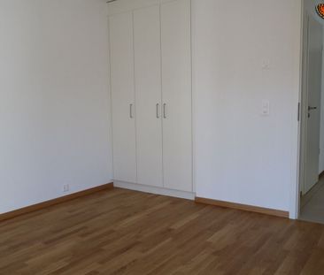 2 ½ PIÈCES AVEC BALCON SUD - Proche de la gare ! - Foto 1