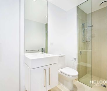 MODERN LUXURY AT PRIMA - UNFURNISHED ONE BEDROOM - Photo 1