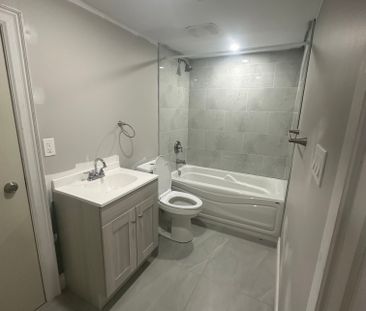 For Lease - 199 Avondale Boulevard Unit# Unit 2, Brampton, Ontario - Photo 1