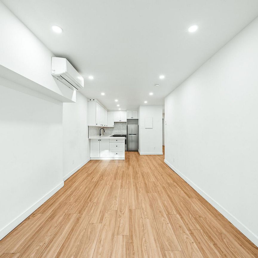 Renovated Apartments for Rent in Vieux-Rosemont – Steps from Masson Street - Photo 1