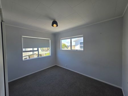 Sea Views on Karewa - Papamoa - Photo 5