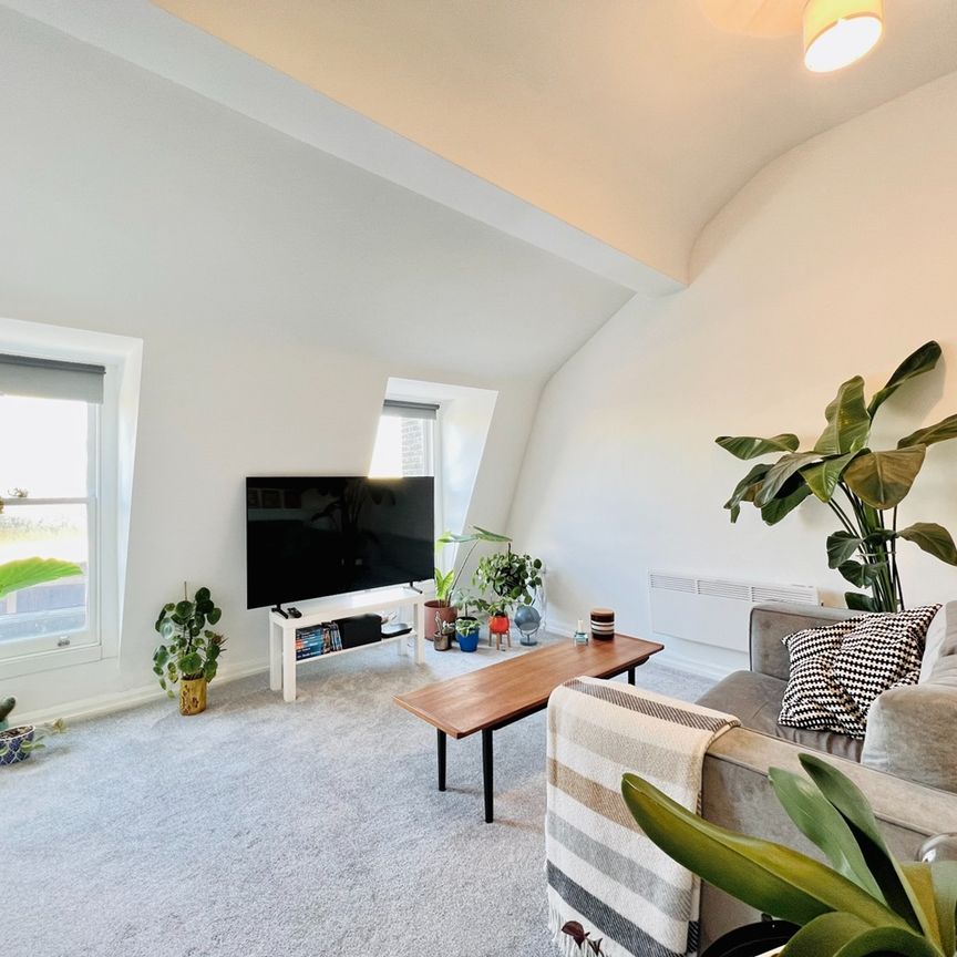 1 Bed Flat, Atlantic Road, SW9 - Photo 1