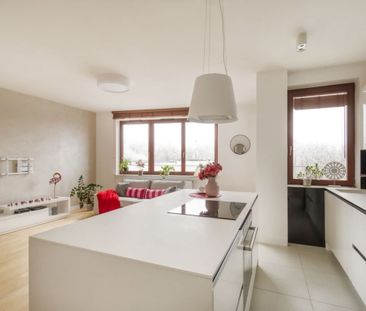 Ciche 3-pokojowe mieszkanie przy prywatnym parku 63.73 m² - Фото 6