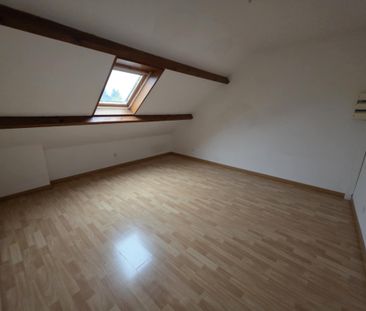 Appartement d'environ 46m² à louer au 2ème étage. - Photo 3