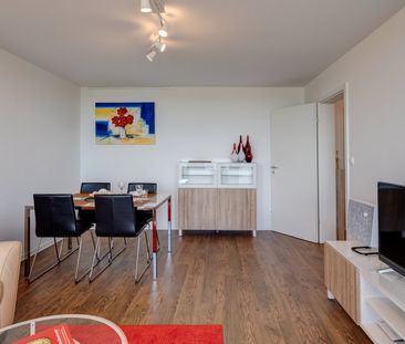 Furnished 2-room apartment with mountain view - Foto 1