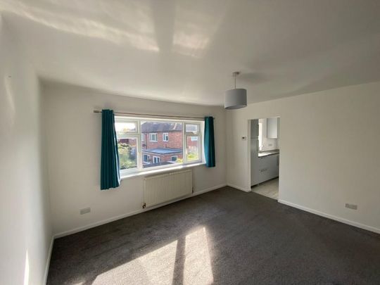 2 bedroom maisonette to rent - Photo 1