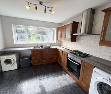 Valley Road, Solihull, B92 - Photo 5