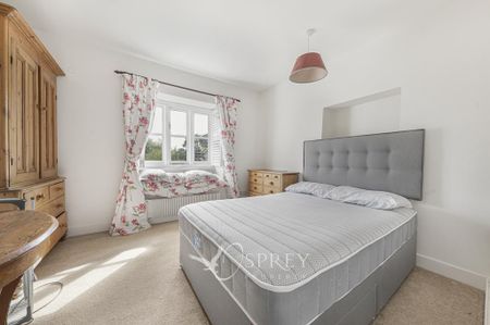 2 bedroom semi-detached house to rent - Photo 4