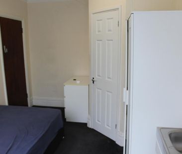 1 bedroom terraced house to rent - Photo 5