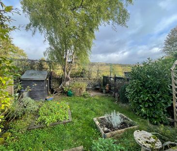 2 bedroom terraced house to rent - Photo 6