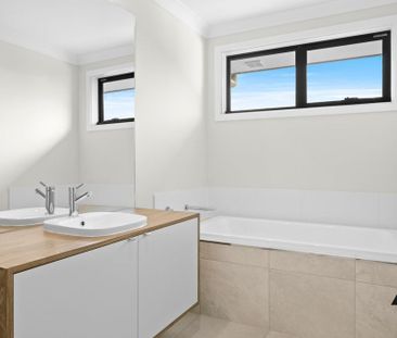 Modern Terrace Home in a Prime Walkable Location - Photo 4