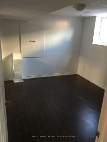 1 Elmcrest Drive - Photo 4