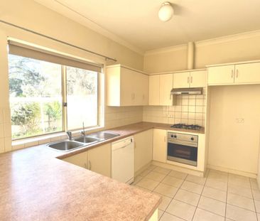 3 / 9 Cranbrook Avenue, Rostrevor SA, Belconnen - Photo 5