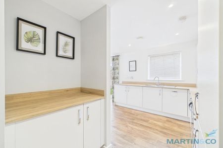 3 bedroom semi-detached house to rent - Photo 2