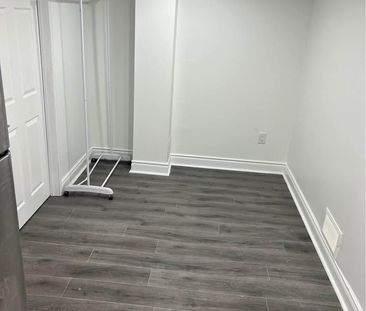 For Lease - 17 Portrush Trail, Brampton, Ontario - Photo 2