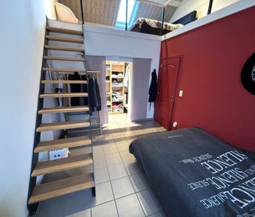 Zeer verzorgde woning met 2 slaapkamers, ruime garage en aangelegd ... - Photo 4