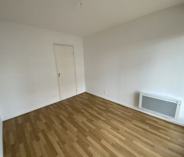 Location Appartement 5 pièces 103m² EVREUX 27000 - Photo 3