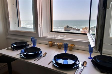 Appartement à louer à Biarritz, plage du Miramar, vue imprenable sur l'océan. - Photo 4