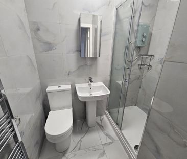 4 bedroom house to rent - Photo 2