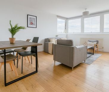 2 bedroom flat to rent - Photo 3