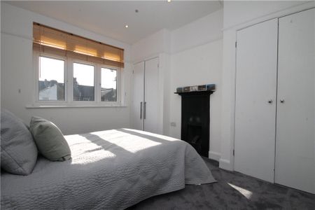 Addiscombe Court Road, Croydon, CR0 6TX - Photo 2