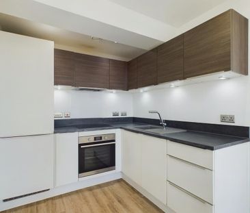 2 bedroom apartment to rent - Photo 2