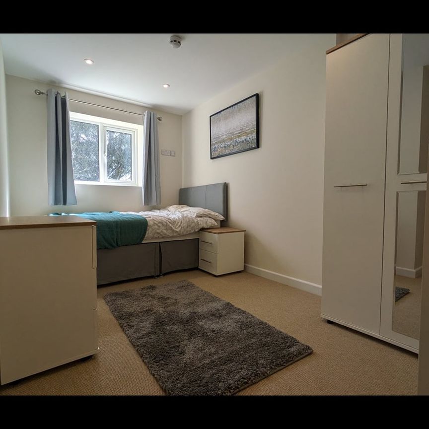 Room in a Shared House, Upper Shaftesbury Avenue, SO17 - Photo 1