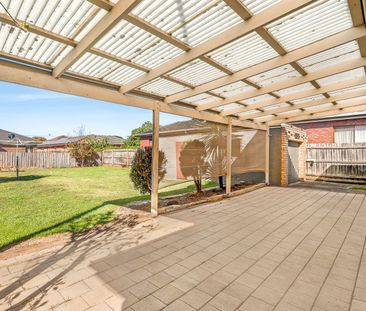 28 Bayview Road, Glenroy VIC 3046 - Photo 3