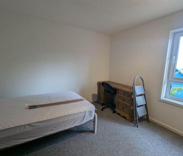 4 bedroom house to rent - Photo 1