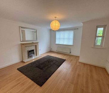 Bexhill Gardens, St Helens, WA9 - Photo 2