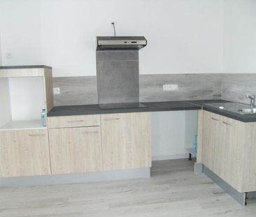 Maison 4 pièces à louer à THEZA - Photo 2