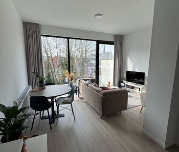 Appartement te huur - Photo 1