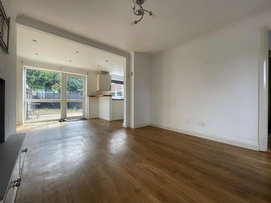 Belsize Road - Photo 1