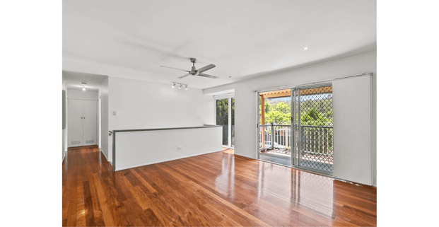 Modern 3-Bedroom Family Escape in Leafy Nathan(12 months lease only) - Photo 1