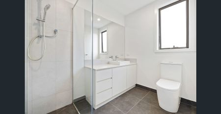 STYLISH & CONVENIENT TOWNHOUSE! - Photo 4