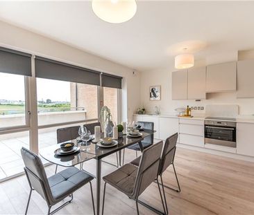 Shackleton Plaza, Lucan, Co. Dublin, CODUBLIN - Photo 5