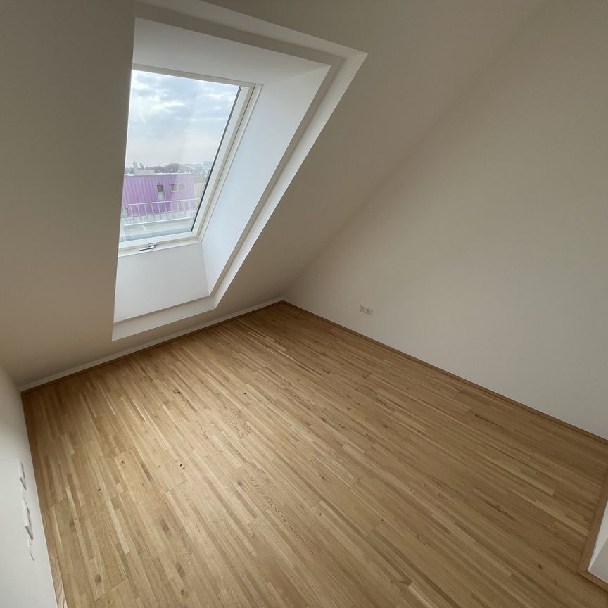 Zwei Dachterrassen, Kühlung & 2 Monate mietfrei: attraktive 3-Zimmer-DG-Wohnung - Foto 1