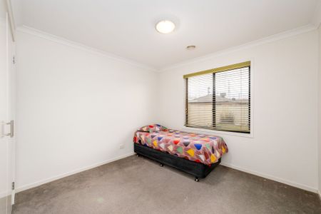 Modern Home in Quiet Court! - Photo 2