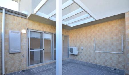 Kensington - Photo 4