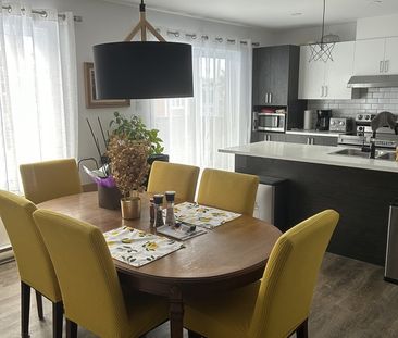 Magnifique 4.5 éclairé - Photo 1