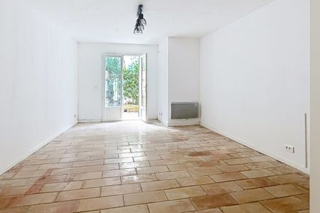 PLASCASSIER - 2 pièces à louer - Photo 3