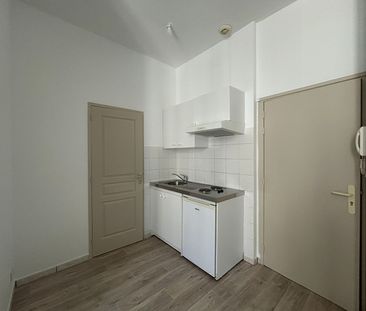 Location Appartement 2 pièces 29m² - Photo 3